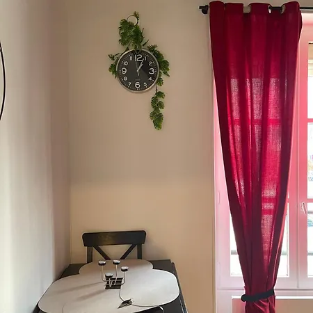 Apartment Italie2 *